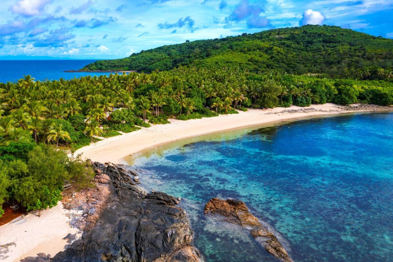 Barefoot Manta Island Resort Drawaqa Island Екстериор снимка