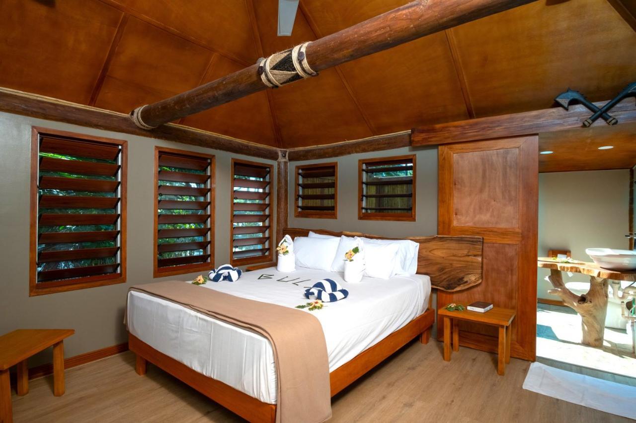 Barefoot Manta Island Resort Drawaqa Island Екстериор снимка