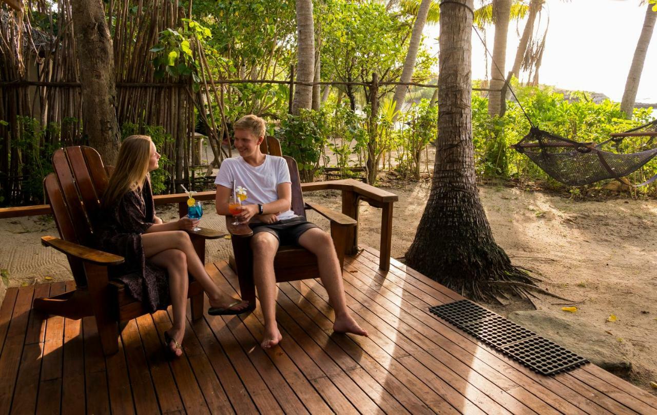 Barefoot Manta Island Resort Drawaqa Island Екстериор снимка