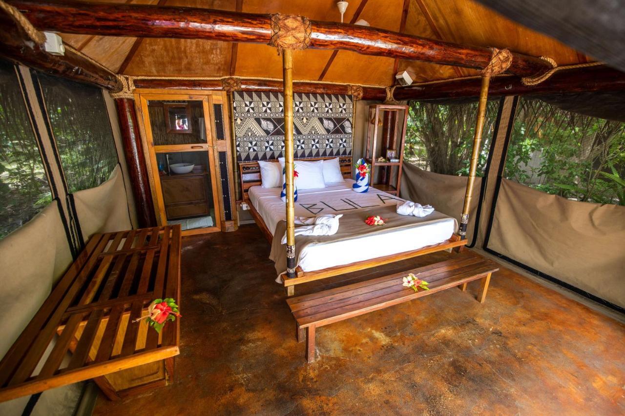 Barefoot Manta Island Resort Drawaqa Island Екстериор снимка