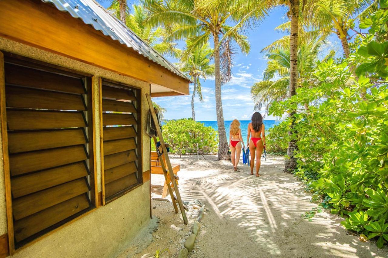 Barefoot Manta Island Resort Drawaqa Island Екстериор снимка